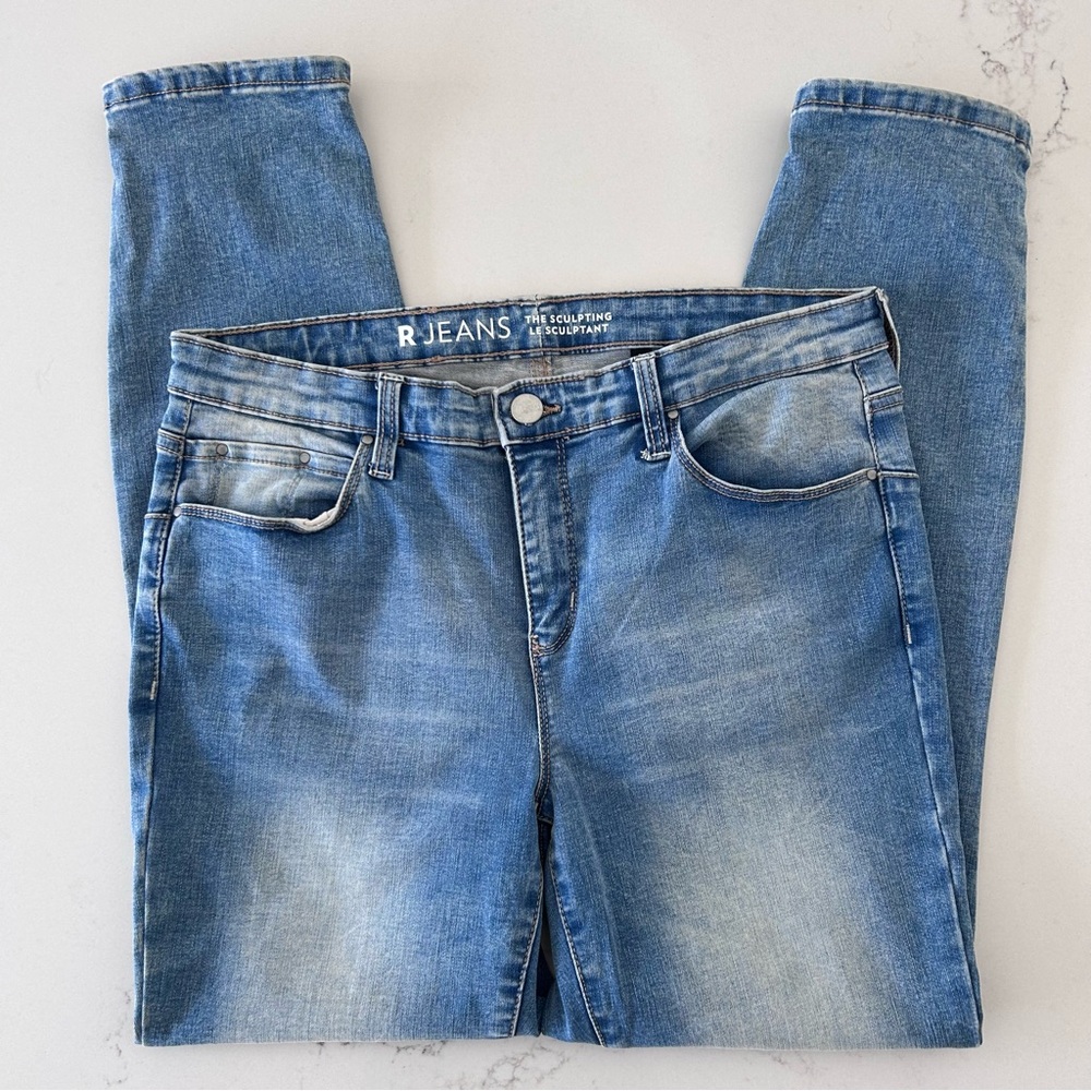 Reitmans Jeans Skinny Sculpting light wash Women's 31 cropped